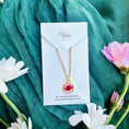 Load image into Gallery viewer, Red flower necklace (note bubble)
