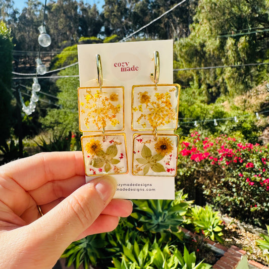 Sunny flower earrings