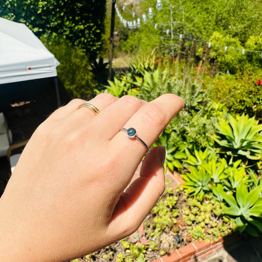 Adjustable silver ring (4mm)