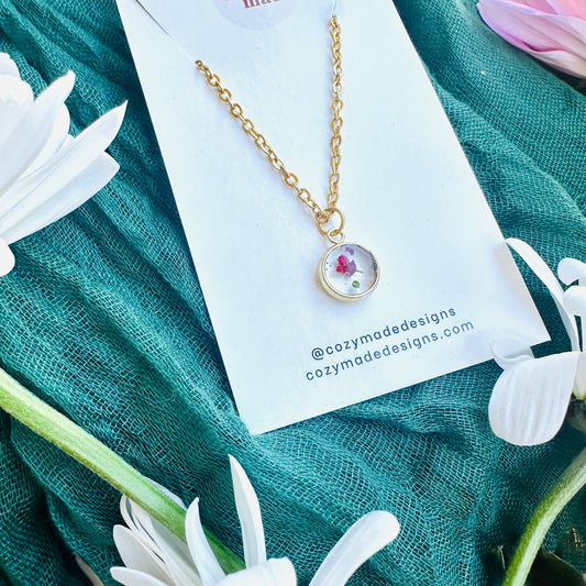Tiny pink flower necklace