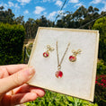 Load image into Gallery viewer, Red flower and gold gift box 2
