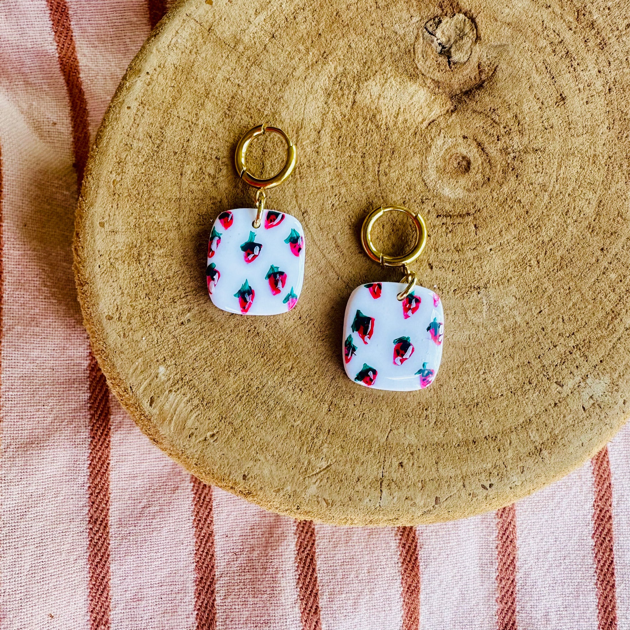 Mini strawberries 3, gold