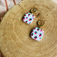 Load image into Gallery viewer, Mini strawberries 2, gold
