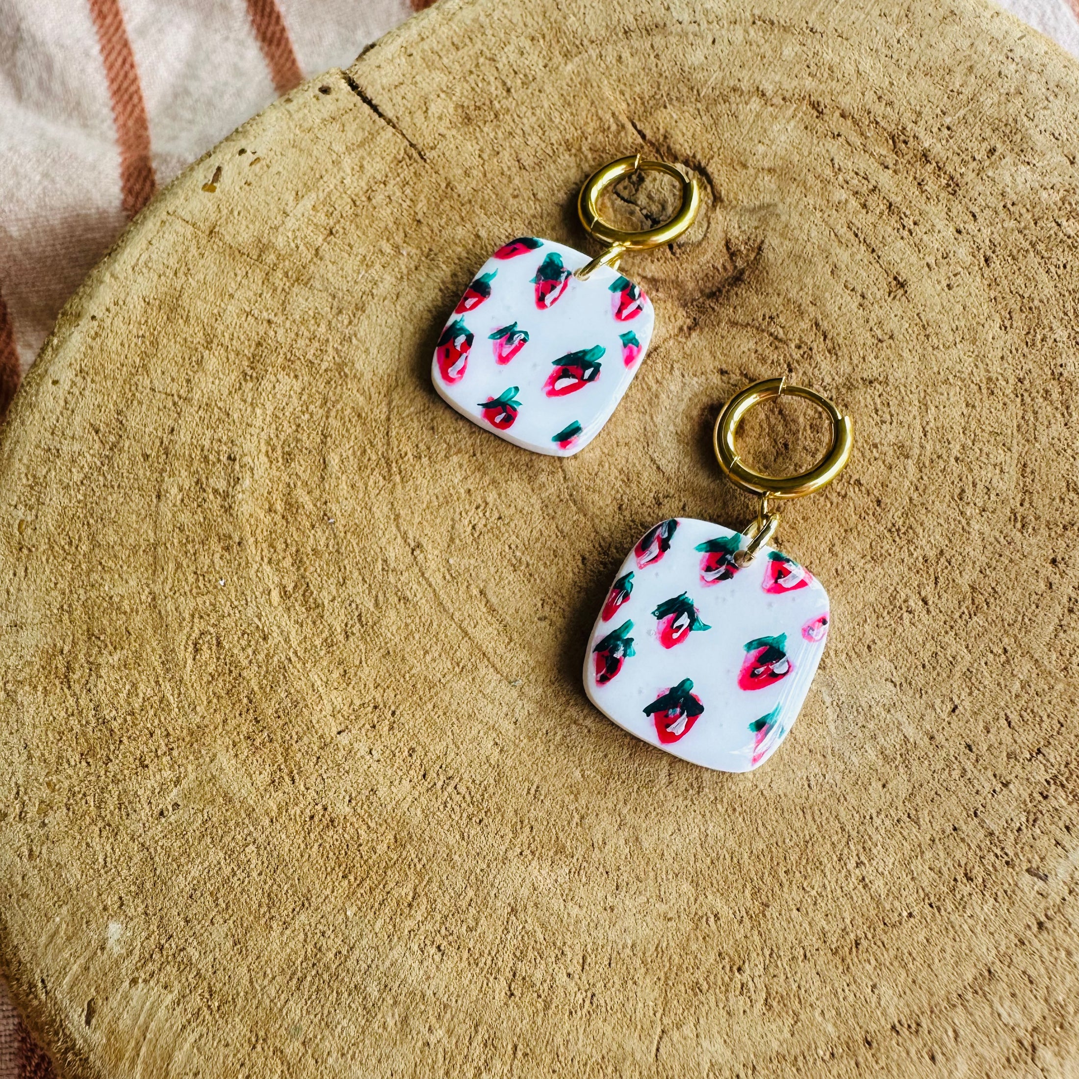Mini strawberries 2, gold