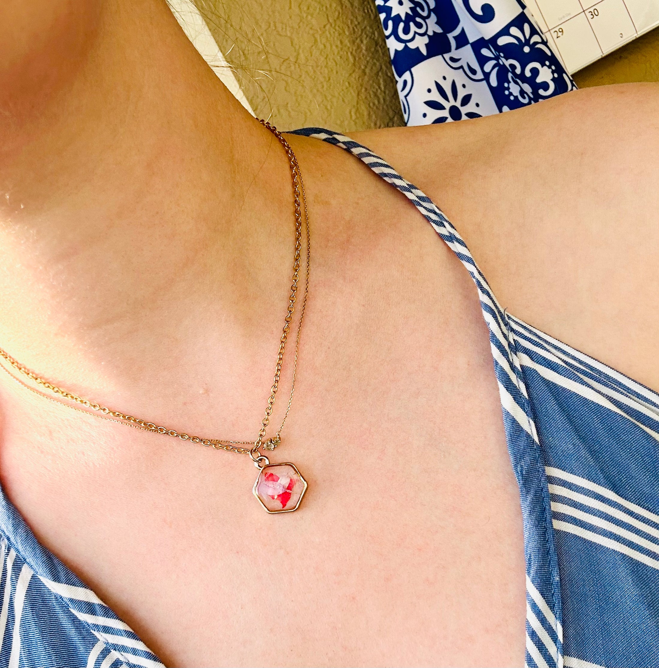 Light purple tri flower necklace